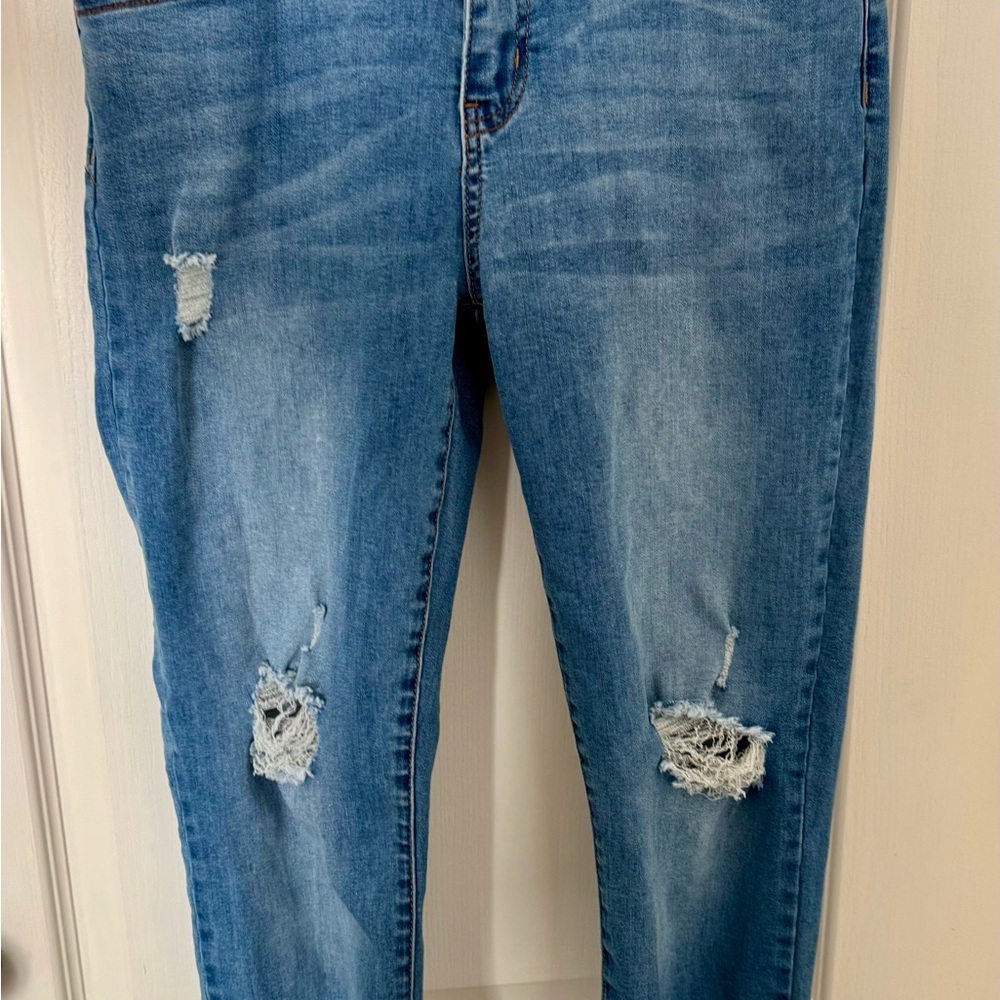 Kendall + Kylie ‘The Ultra Babe Skinny’ Distressed Blue Jeans Size 11/30 - Picture 2 of 14